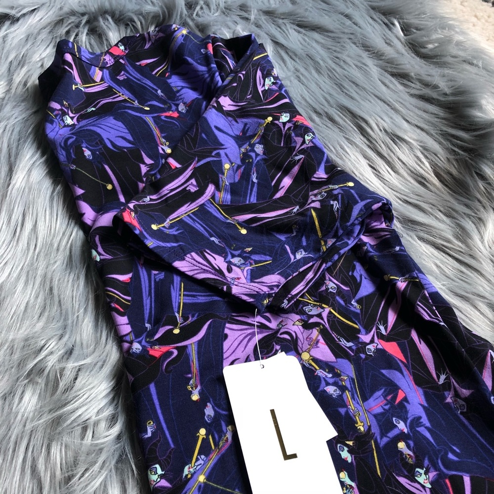 Large Disney Gigi BNWT